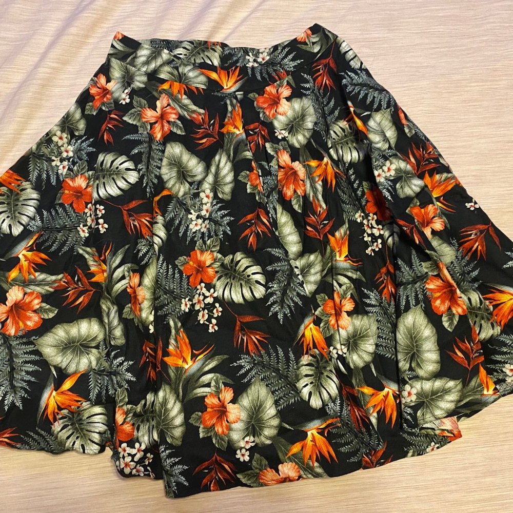 Heart of Haute Floral/Tropical skirt.